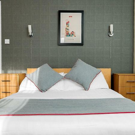 Flexistay Tulsi Aparthotel Croydon Buitenkant foto