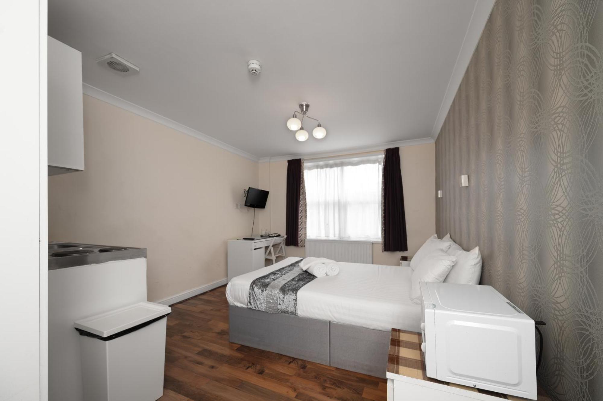 Flexistay Tulsi Aparthotel Croydon Buitenkant foto