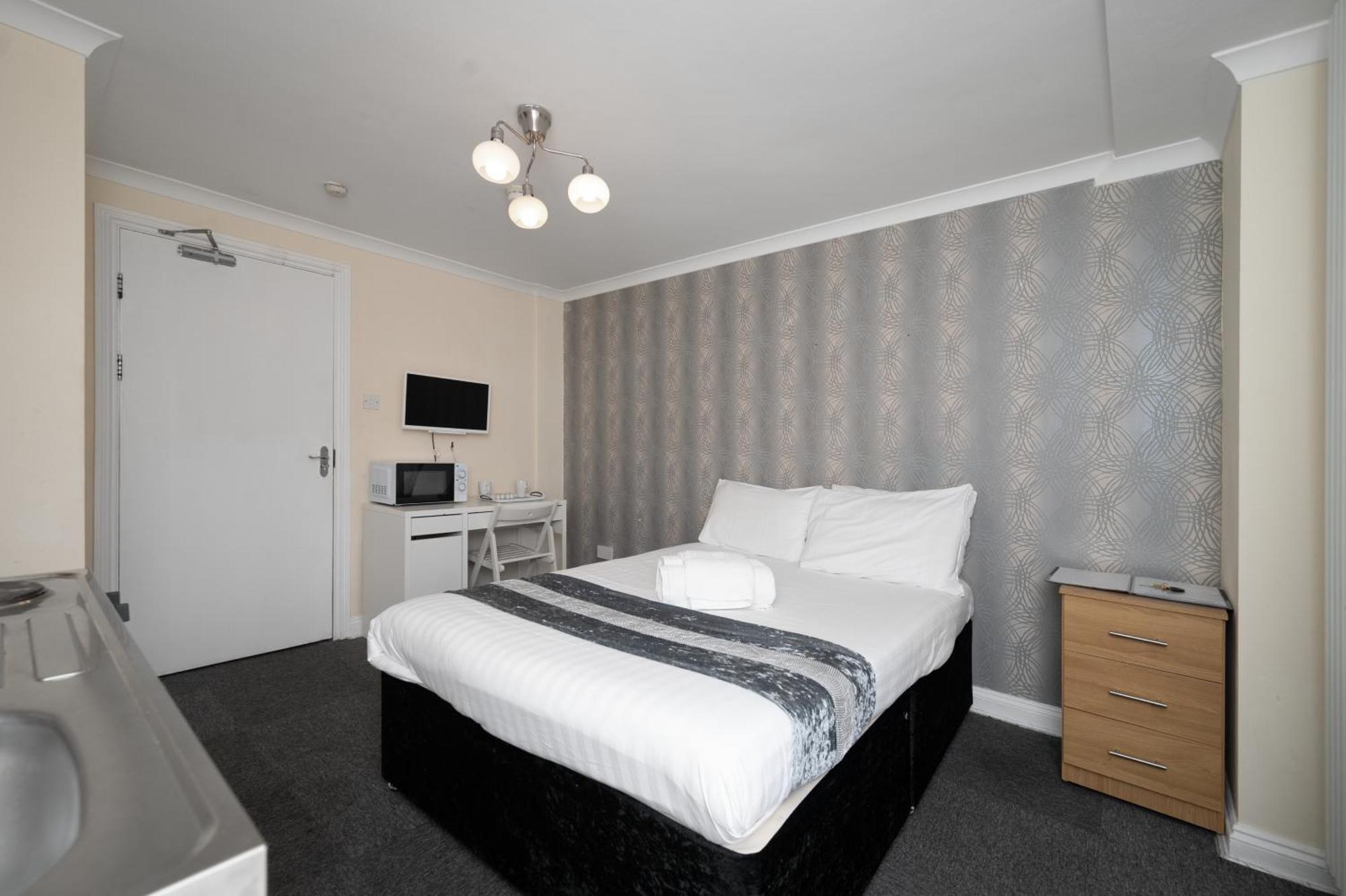 Flexistay Tulsi Aparthotel Croydon Buitenkant foto