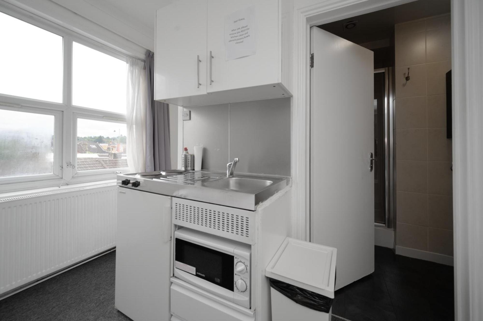 Flexistay Tulsi Aparthotel Croydon Buitenkant foto